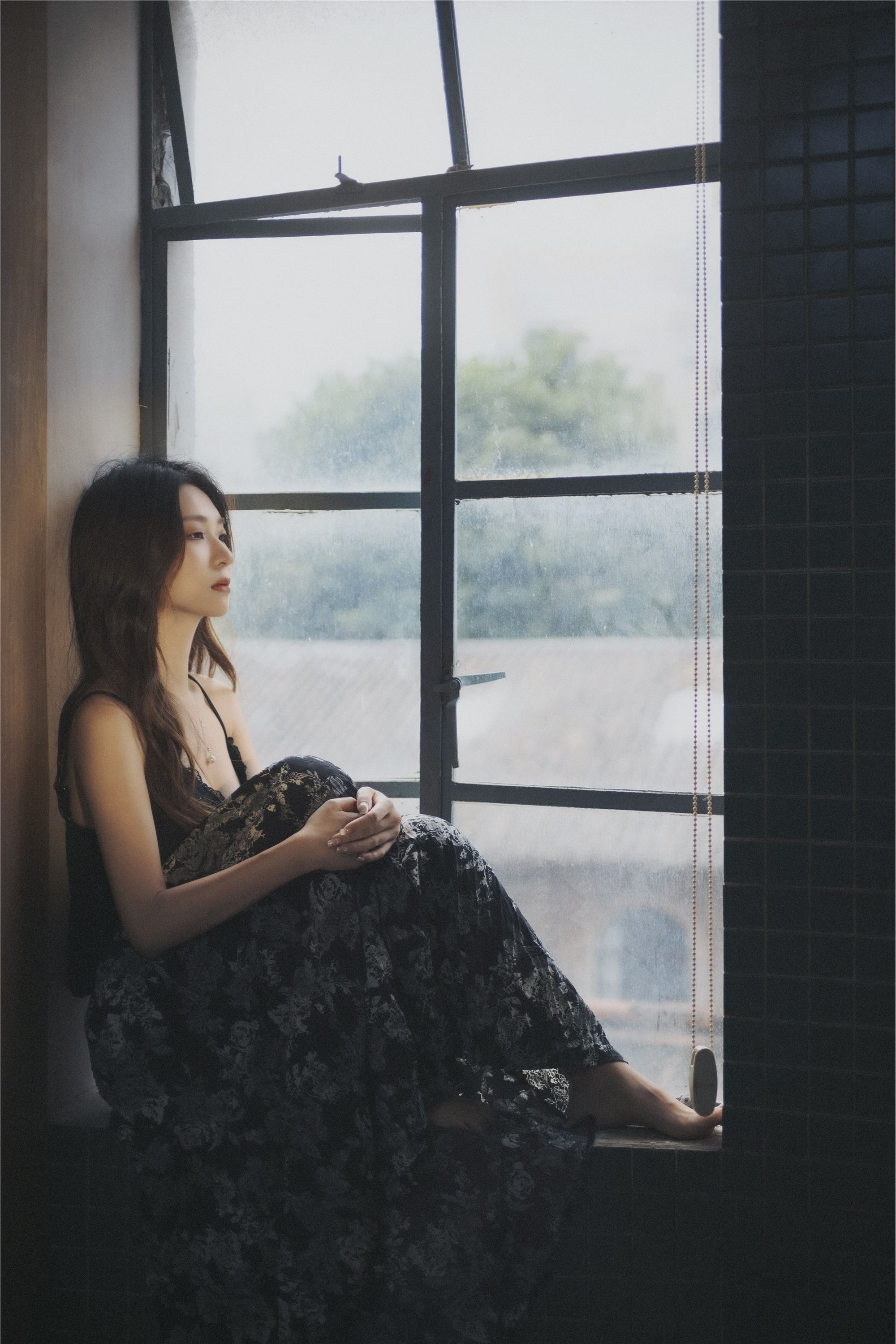 YITUYU艺图语 2025.01.18 孤独感 失眠面包蟹